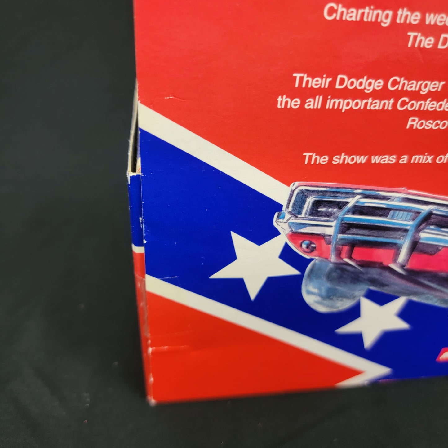 1:36 Dodge Charger General Lee with metal figures, 2001 UK (A)