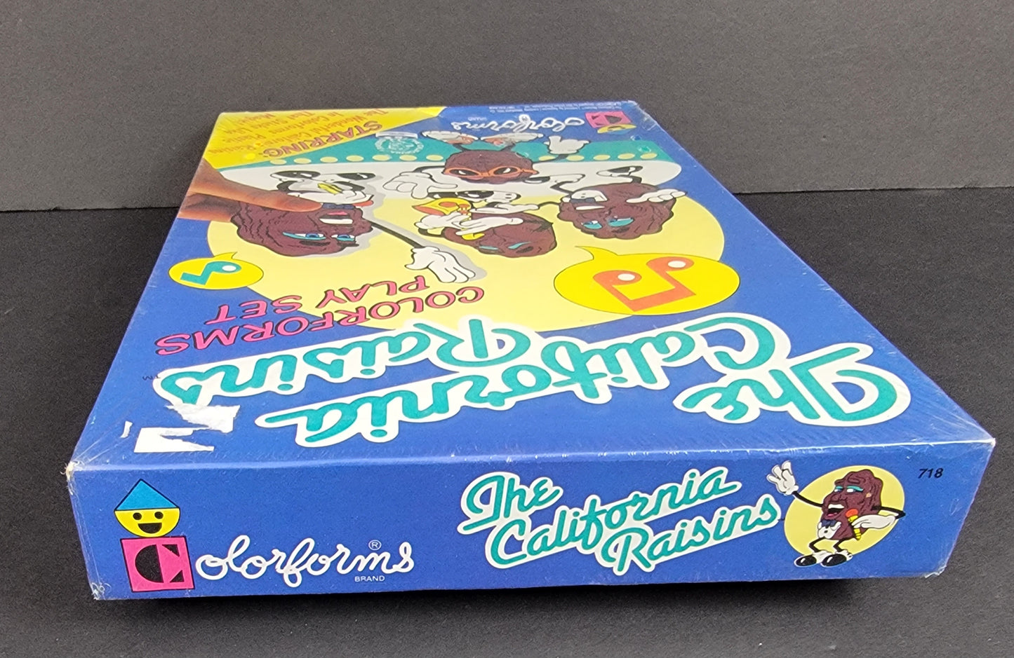 The California Rasins Colorforms Play Set - 1987