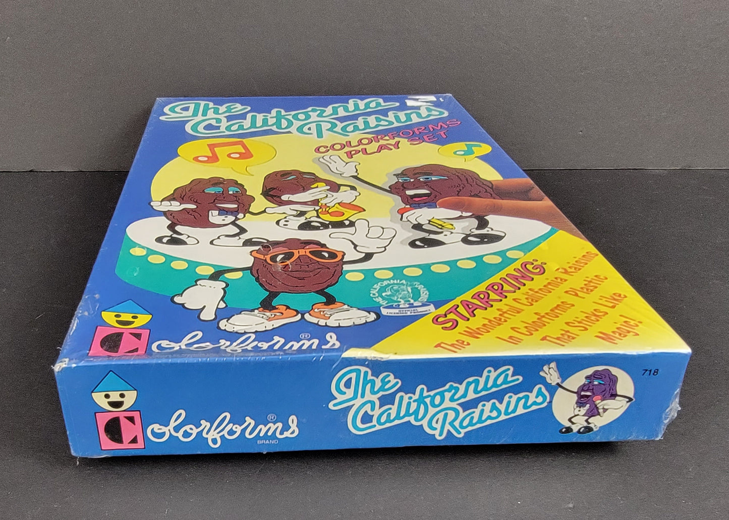 The California Rasins Colorforms Play Set - 1987