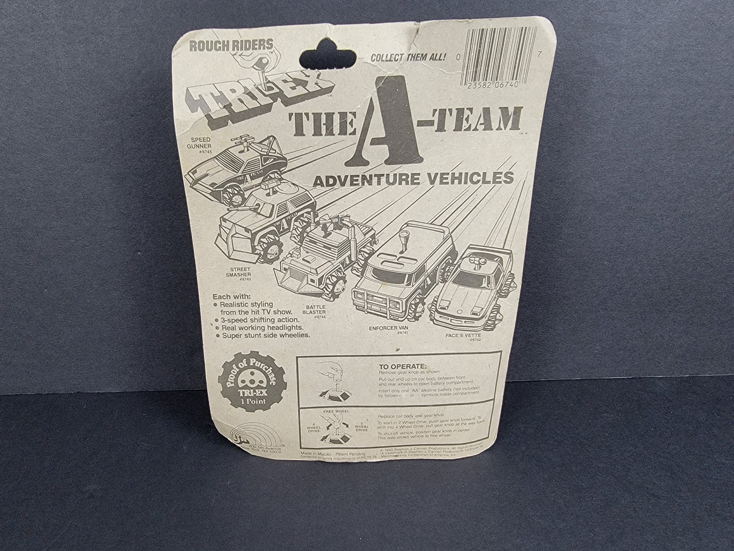 Rough Riders "THE DUKES" General Lee - 1983