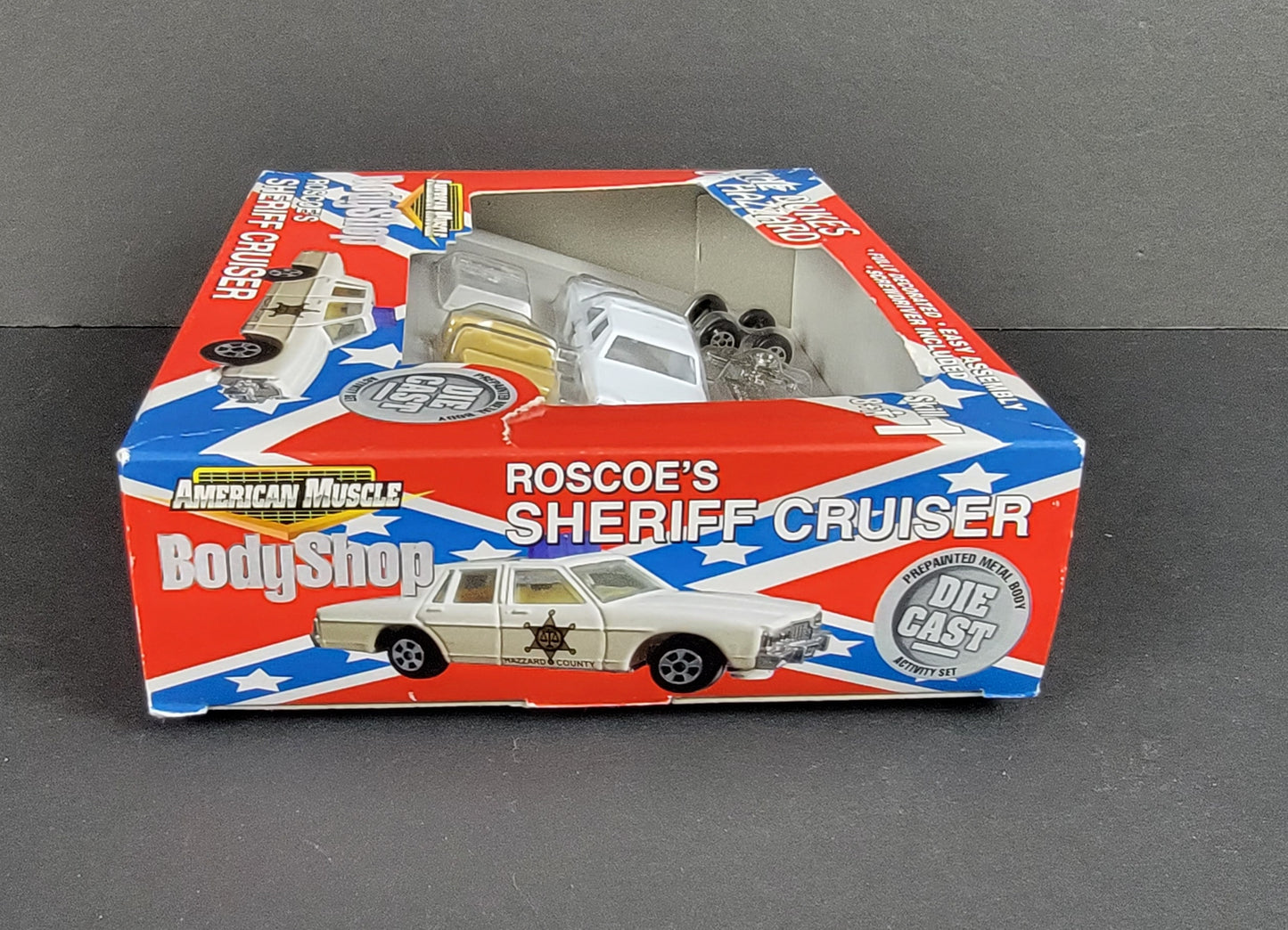 1:64 Roscoe's Sheriff Cruiser Body Shop Diecast Activity Set - 2001